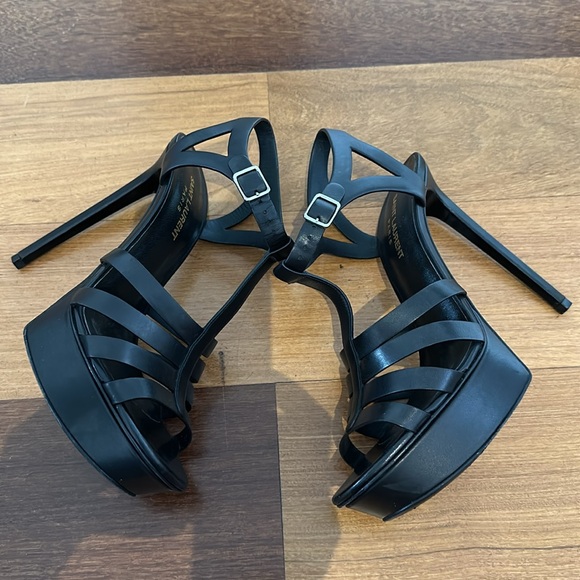 Saint Laurent Platform Black Sandals - Picture 3 of 6